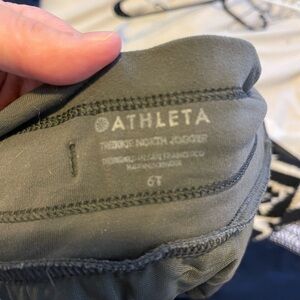 Athleta 6T joggers trekker